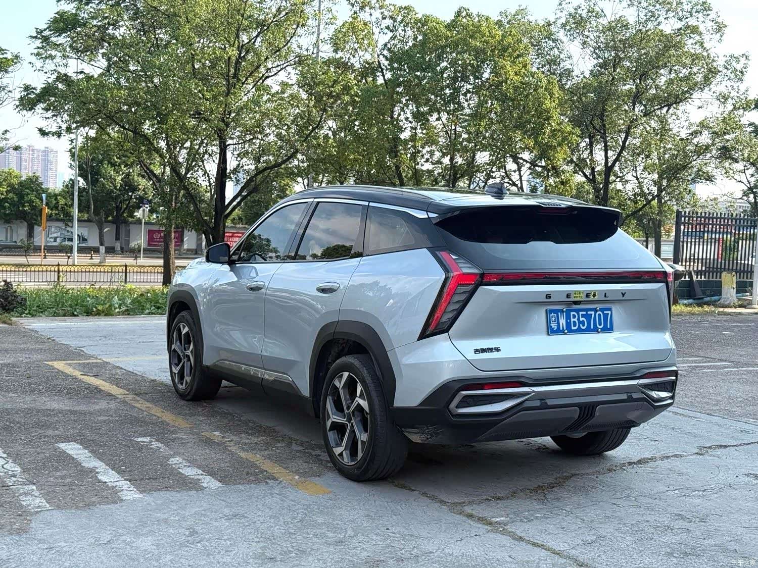 Geely Boyue, 2023 16