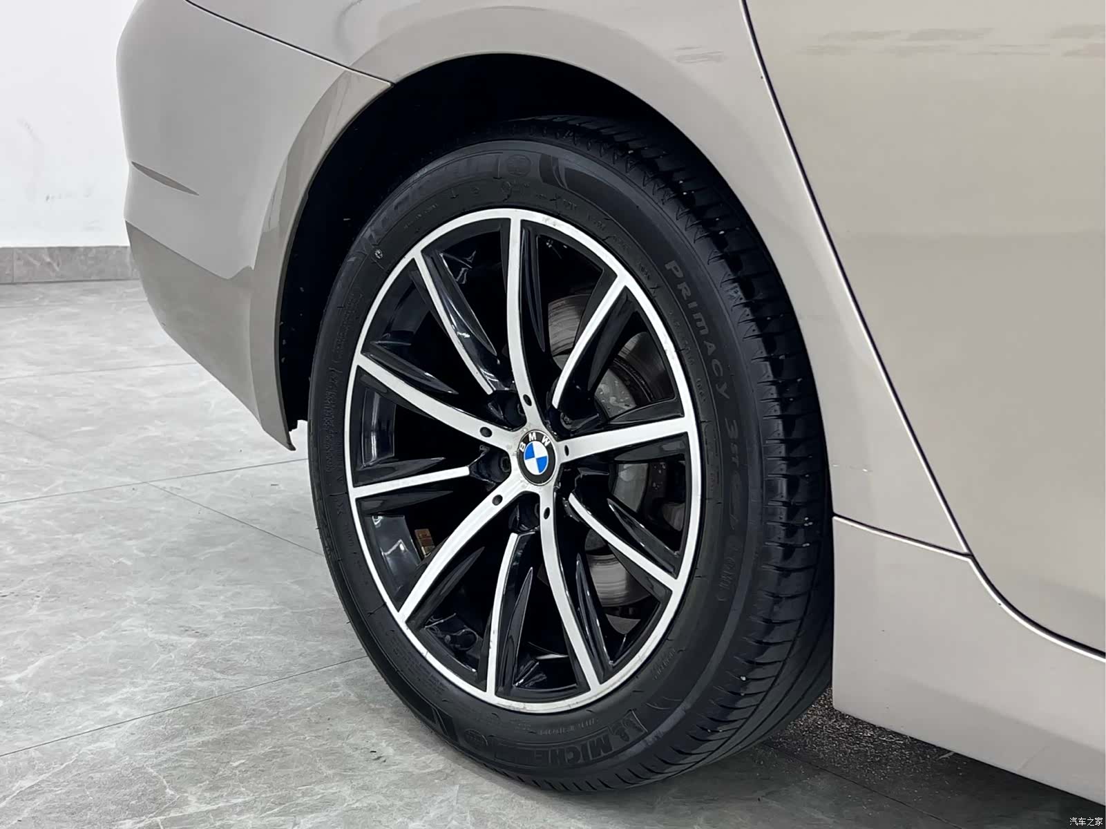 BMW 5 Series, 2017 8
