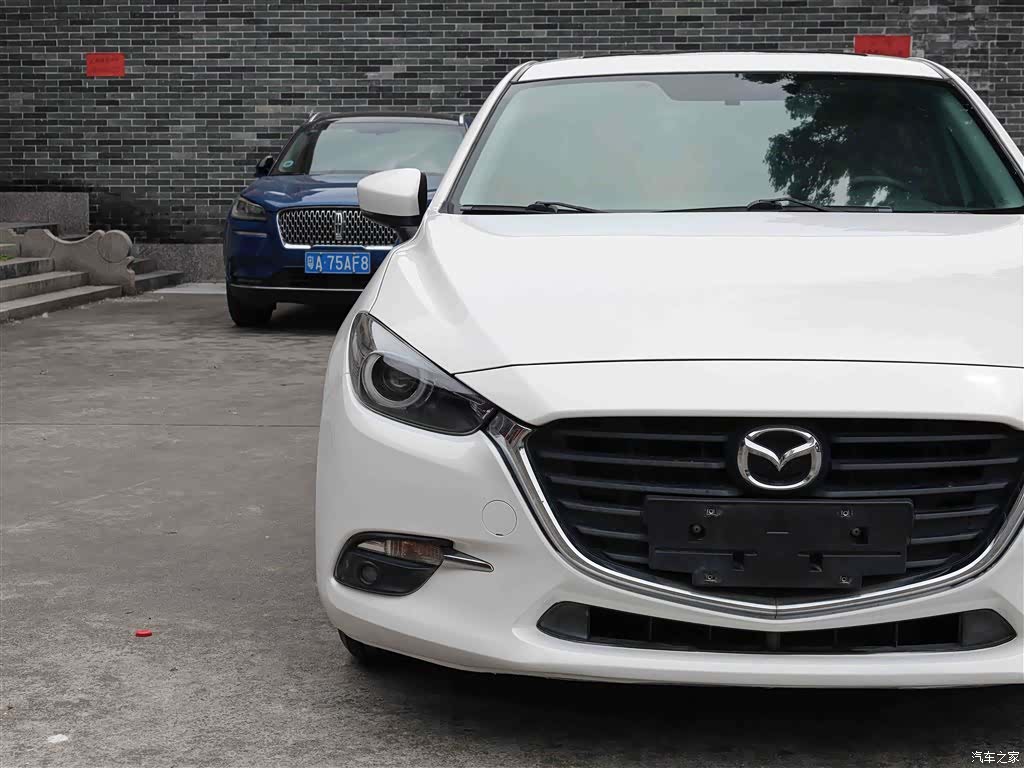 Mazda Mazda3, 2019 21