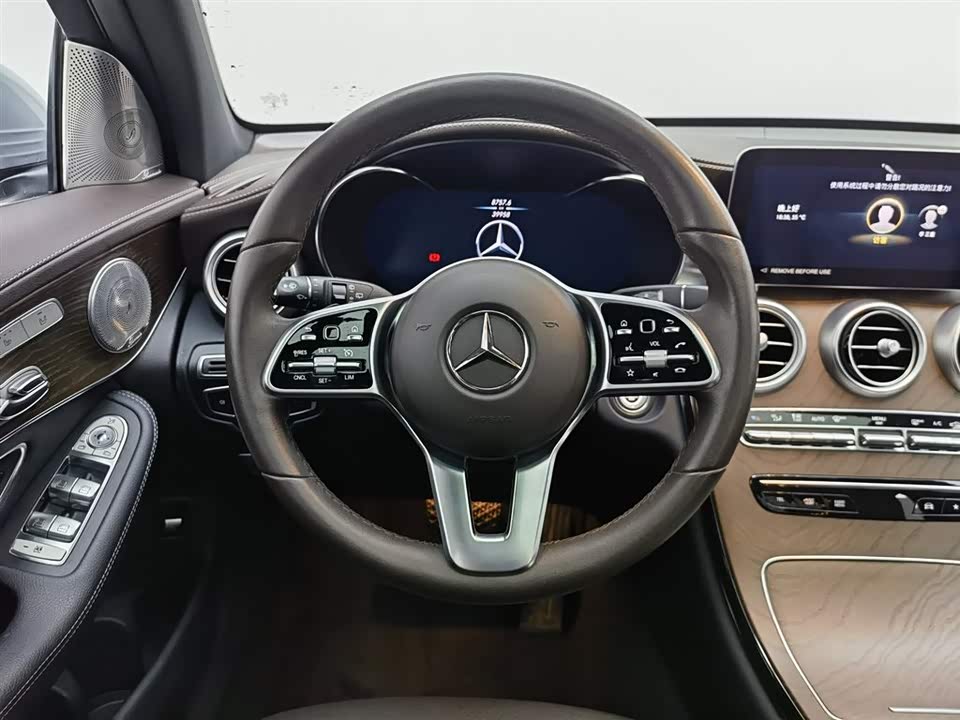 Mercedes-Benz GLC Mercedes-Benz GLC