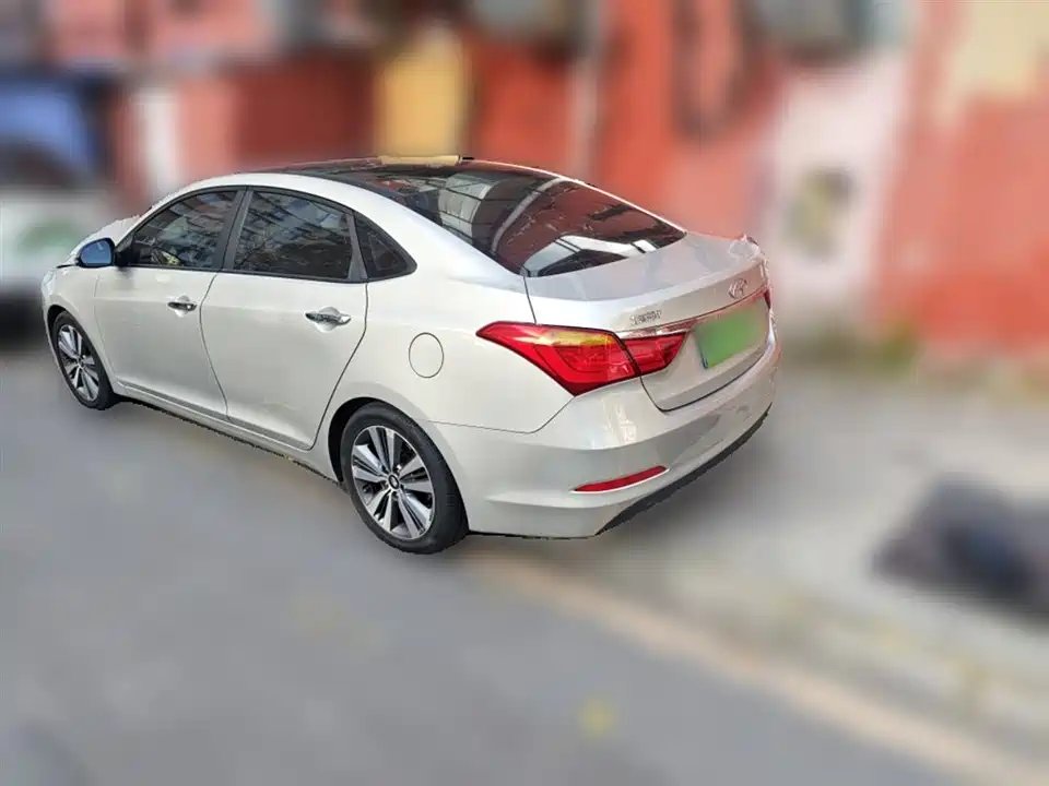 Hyundai Name picture