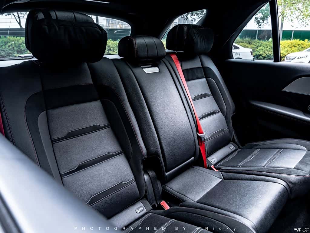 Mercedes-Benz GLE, 2022 12