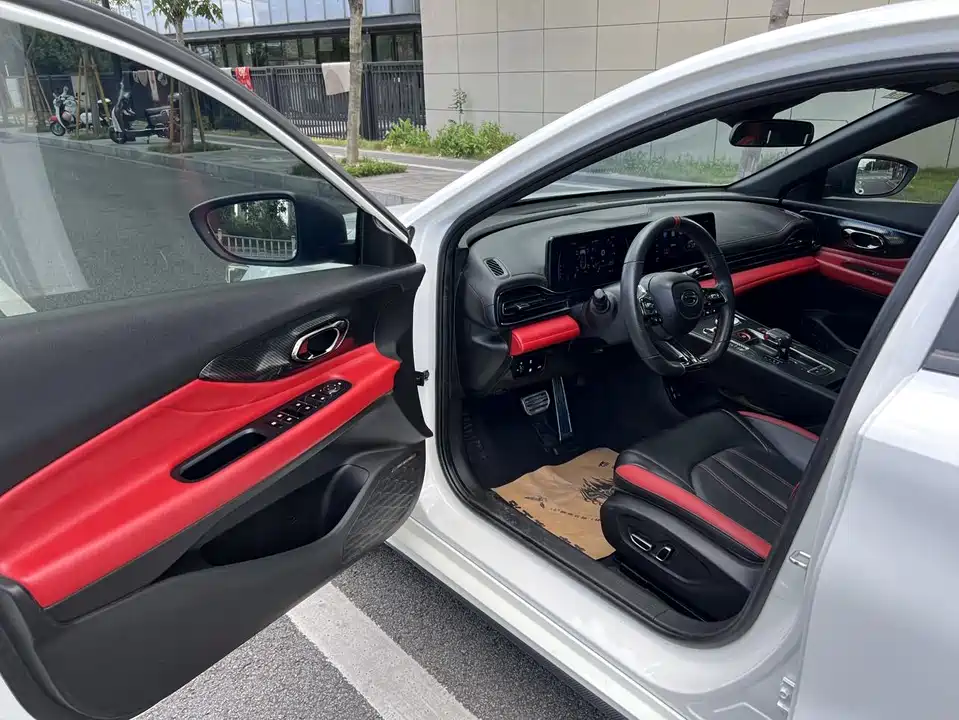 Trumpchi Shadow Leopard