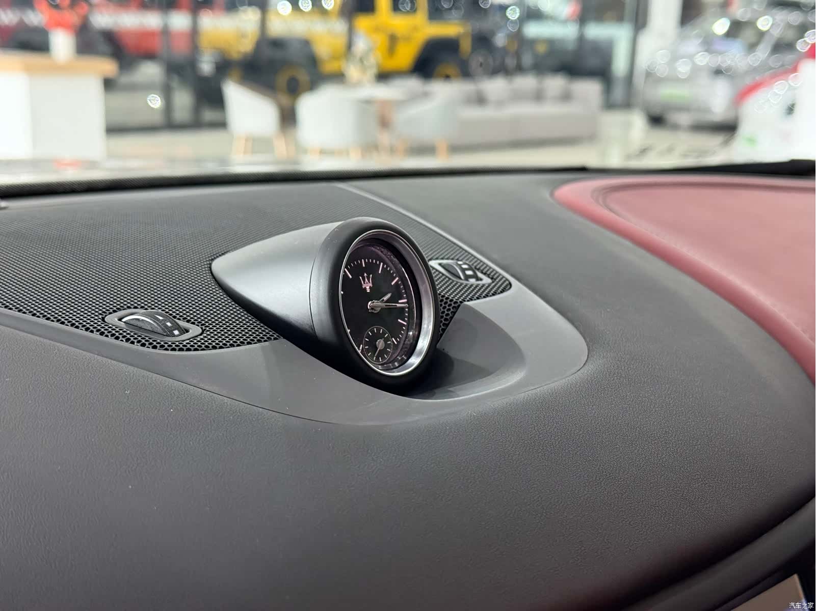 Maserati Levante, 2017 19
