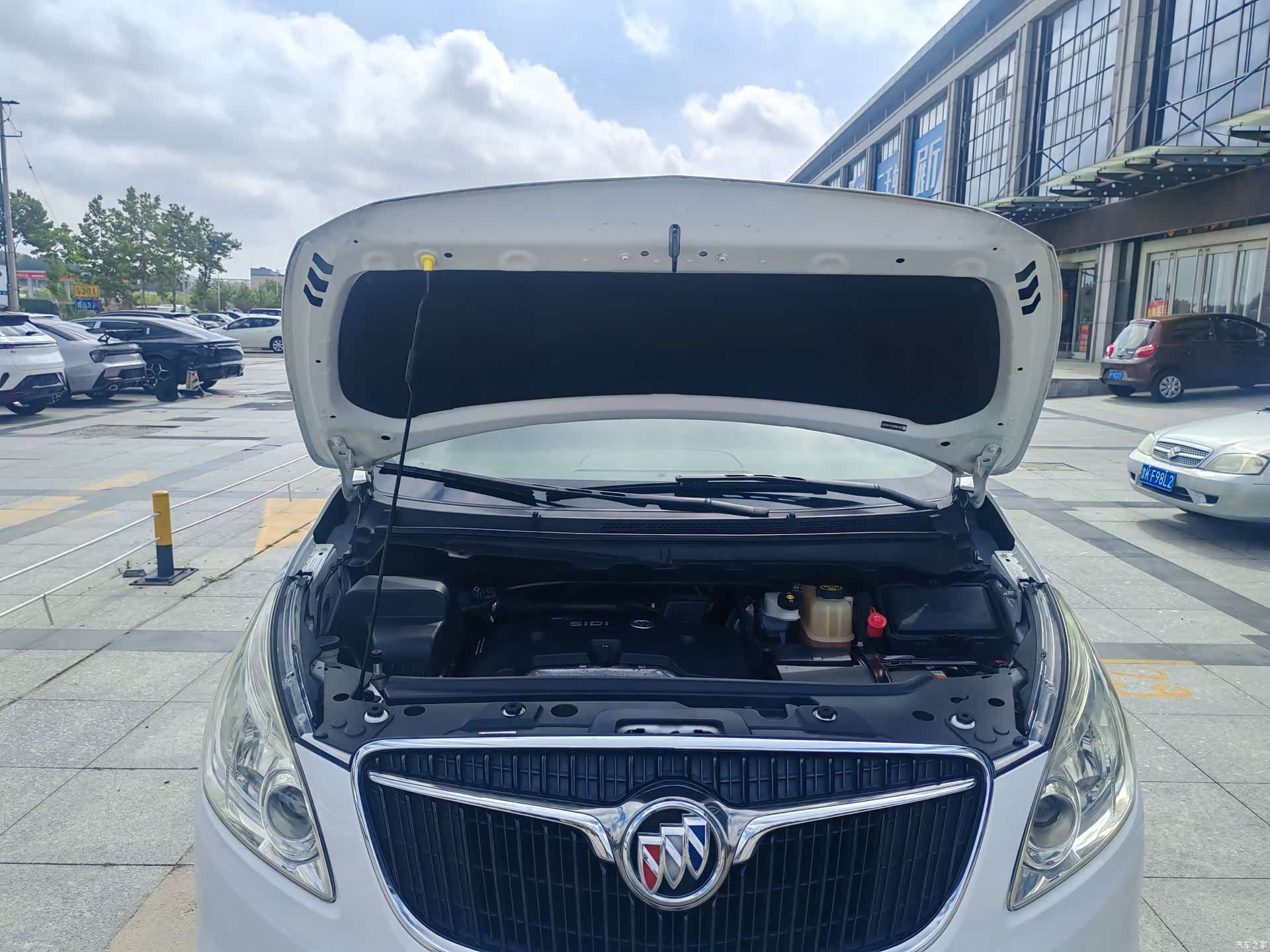 Buick GL8, 2018 10