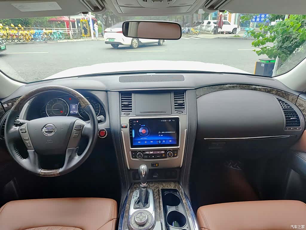 Nissan Patrol, 2020 10