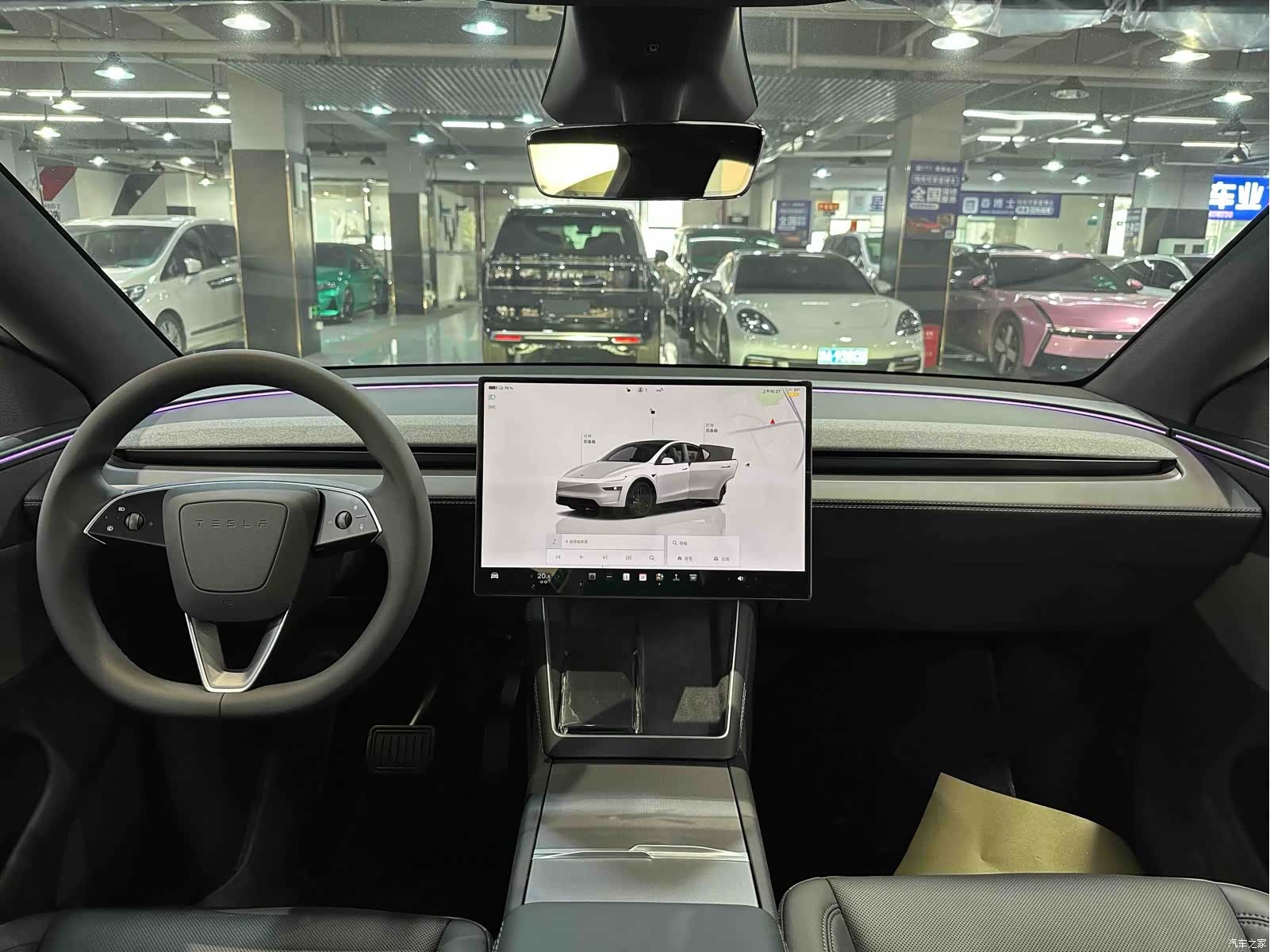 Tesla Model Y, 2026 12