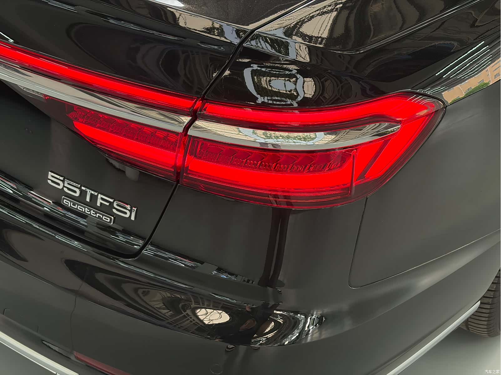 Audi A8L, 2022 22