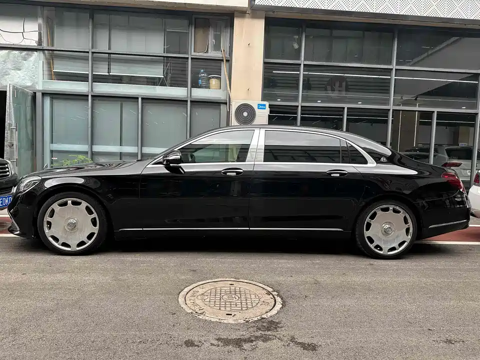 Mercedes-Benz Maybach S-class