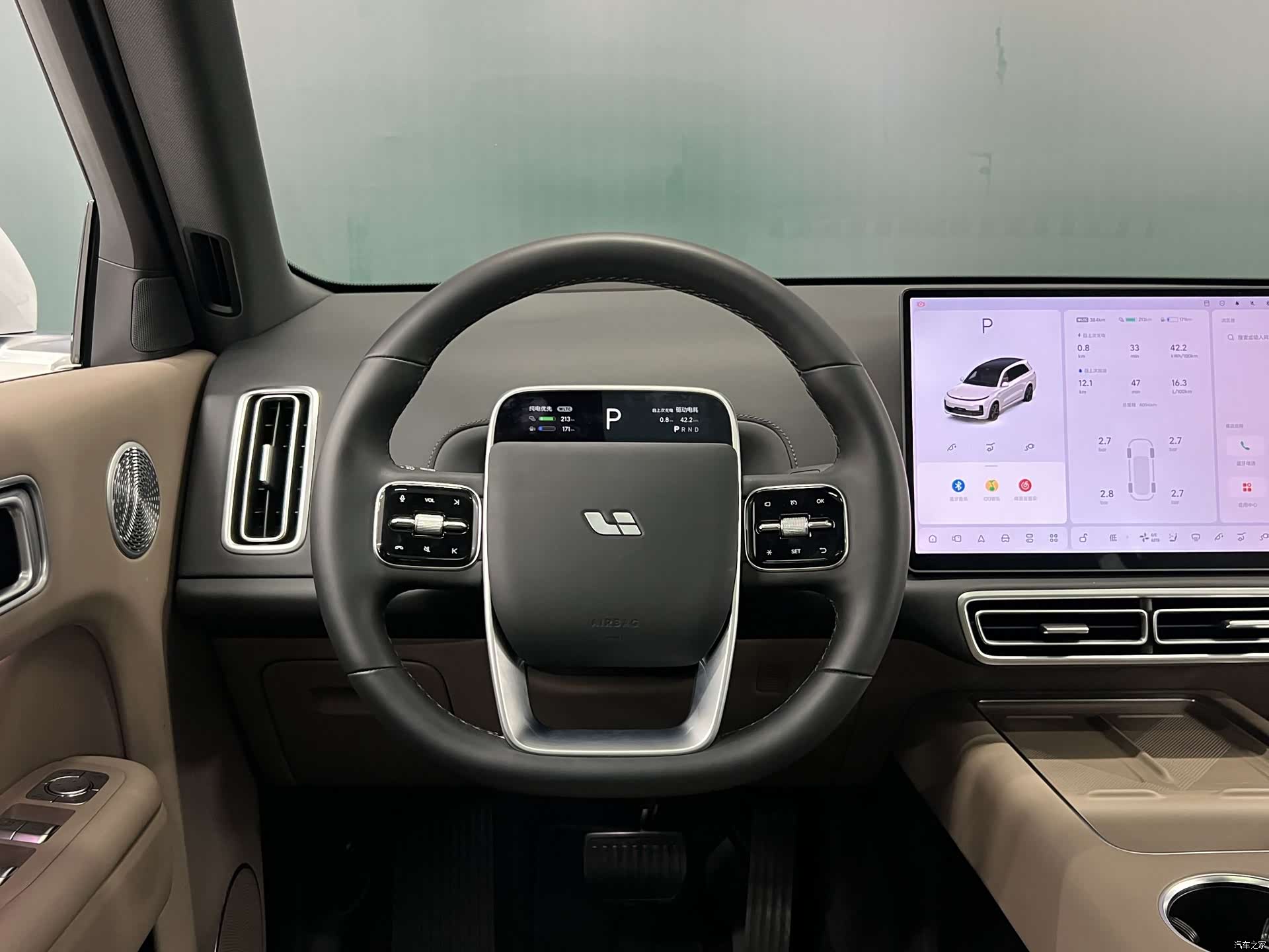 Li Auto L8, 2025 15
