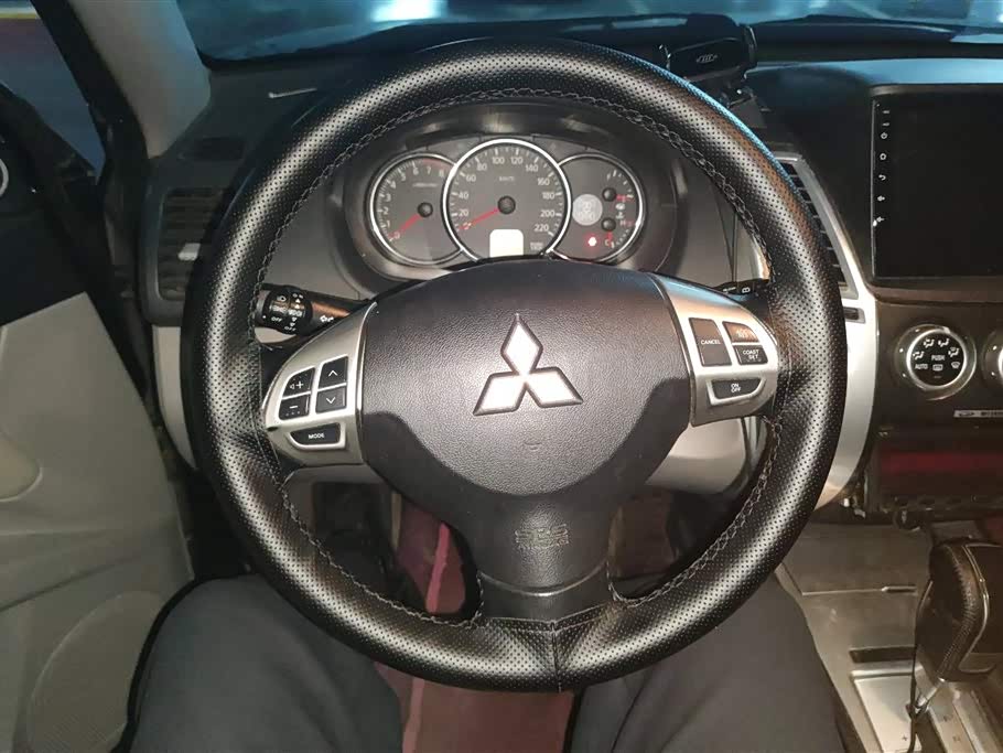 Mitsubishi Pajero Jinchang