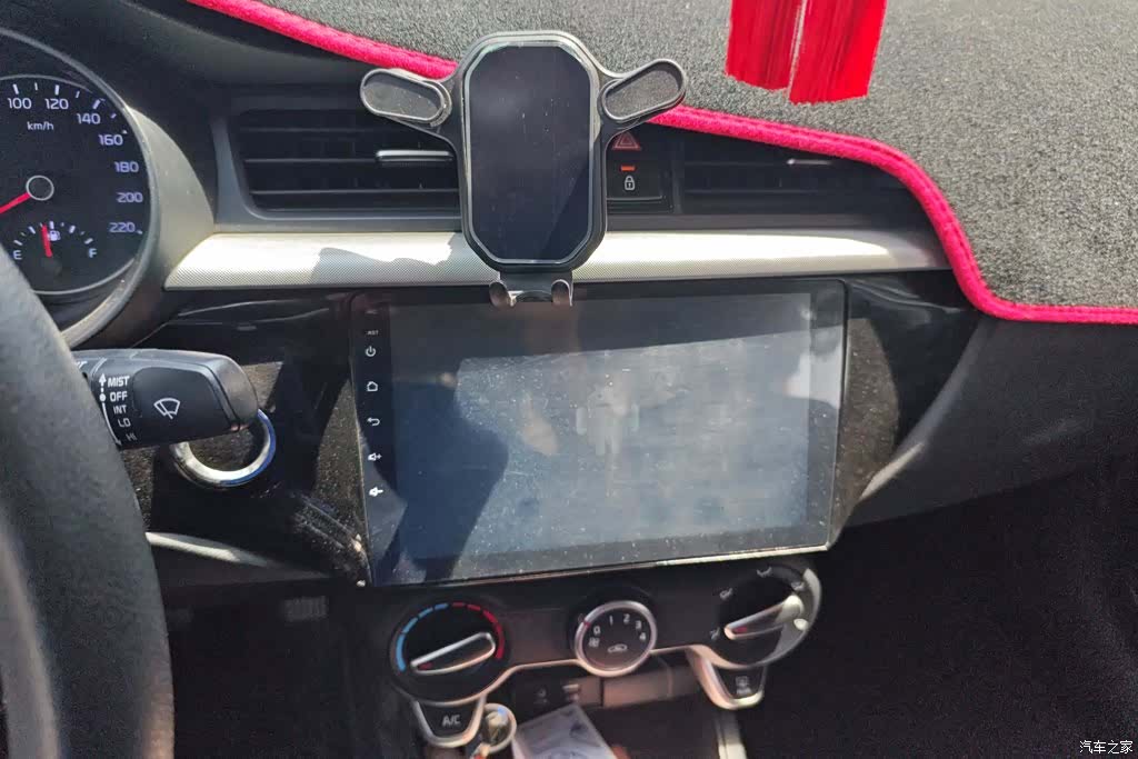 Kia K2, 2017 13