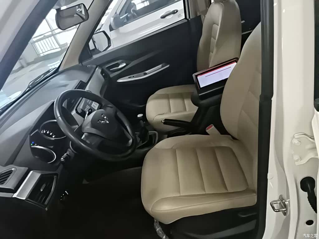 Wuling Hongguang, 2019 15