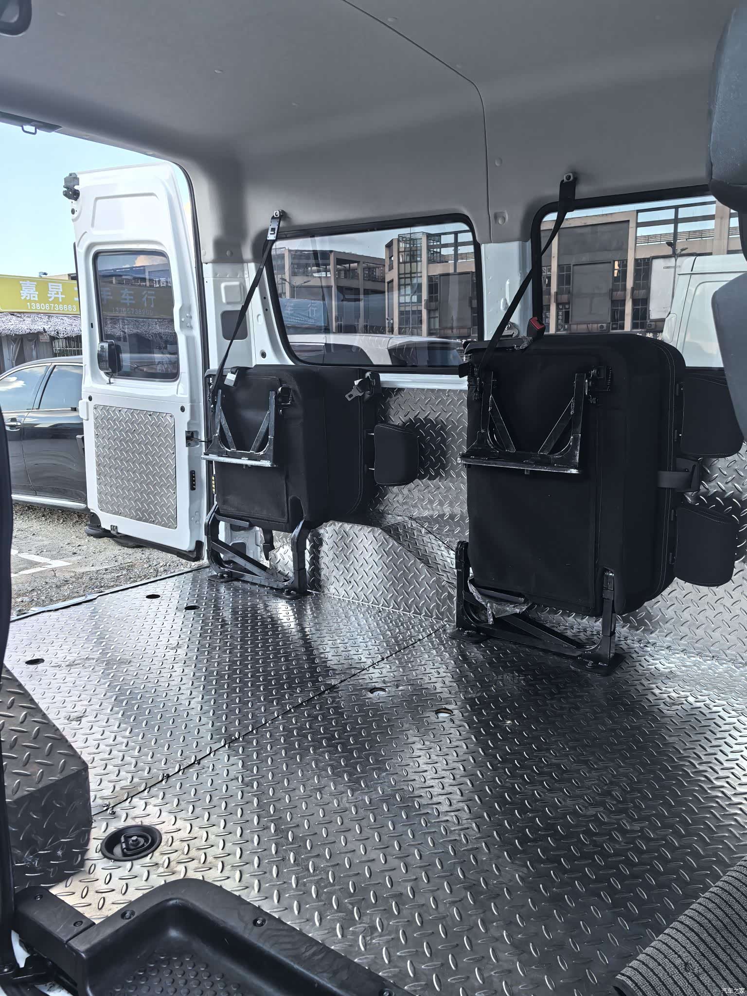 Maxus V80, 2024 8