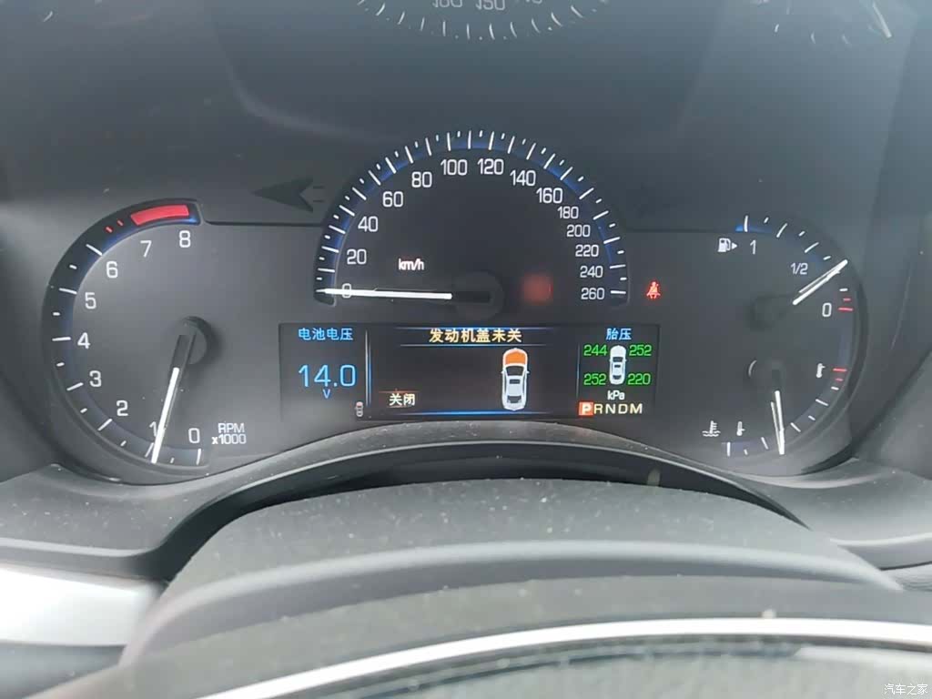 Cadillac ATS-L, 2014 4