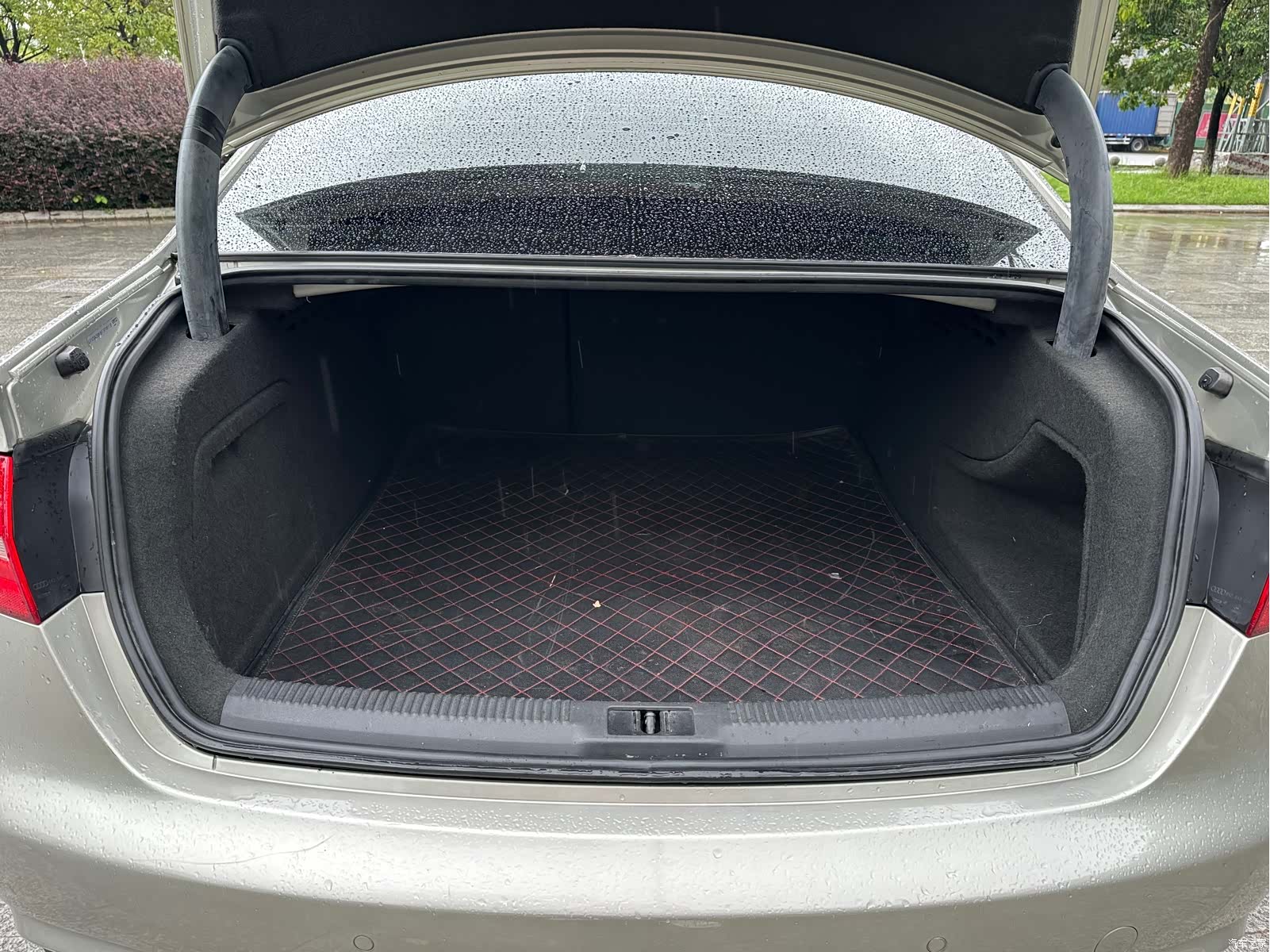 Audi A4L, 2015 7