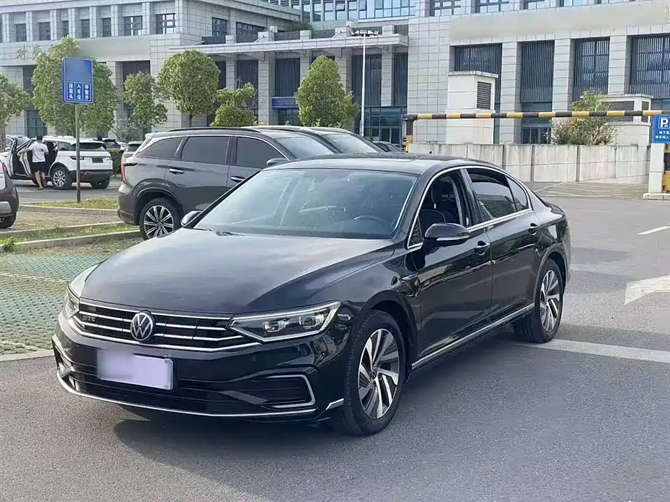 Volkswagen Magotan GTE