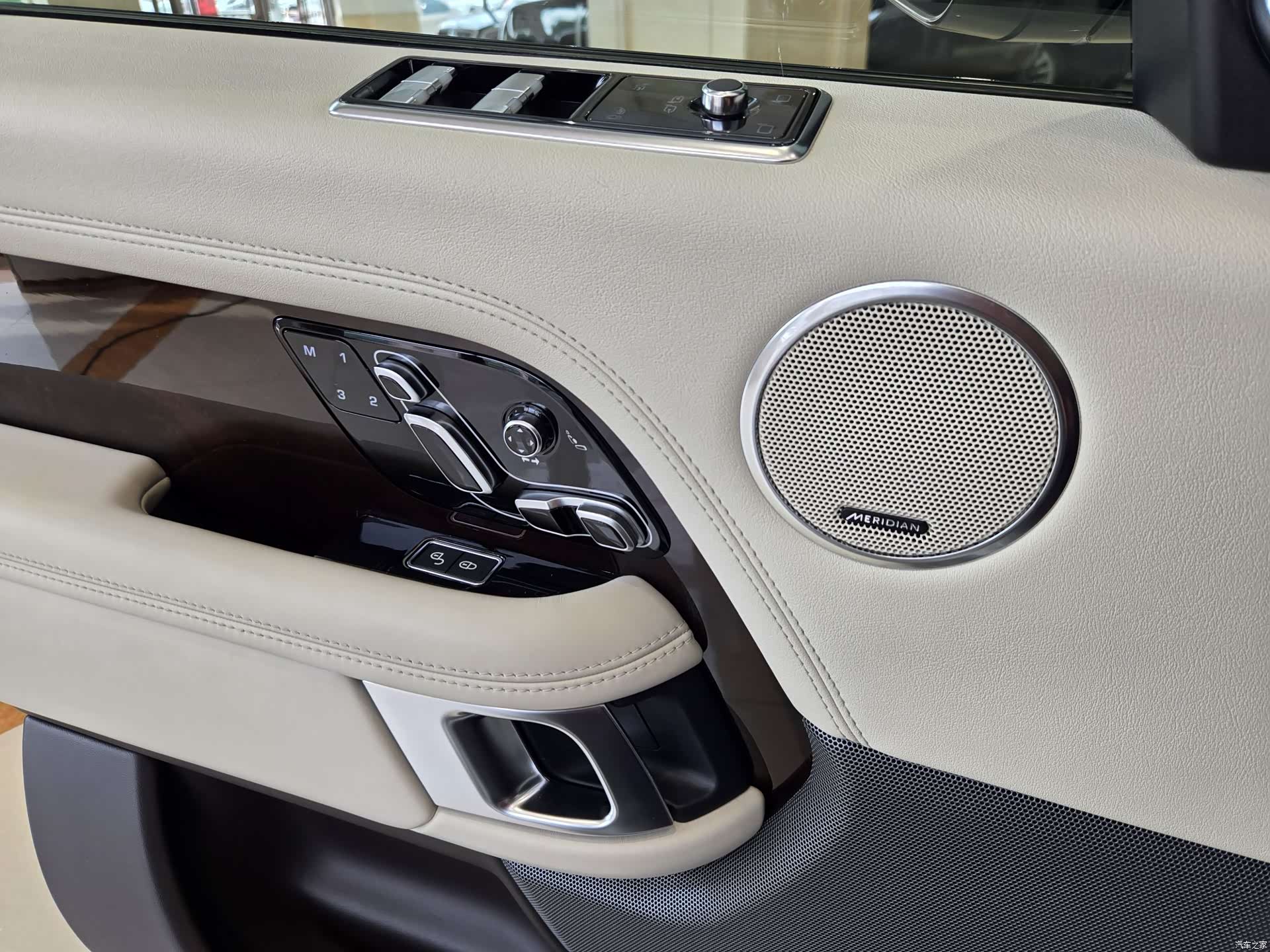 Land Rover Range Rover, 2019 26
