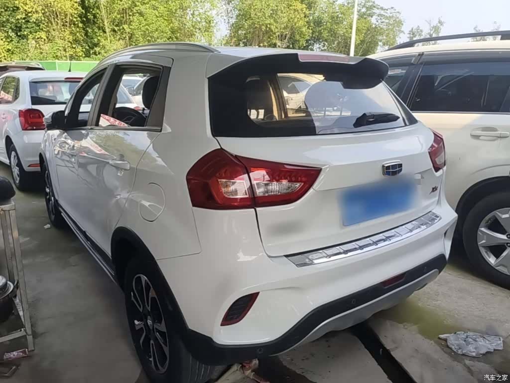 Geely X3, 2019 все фото