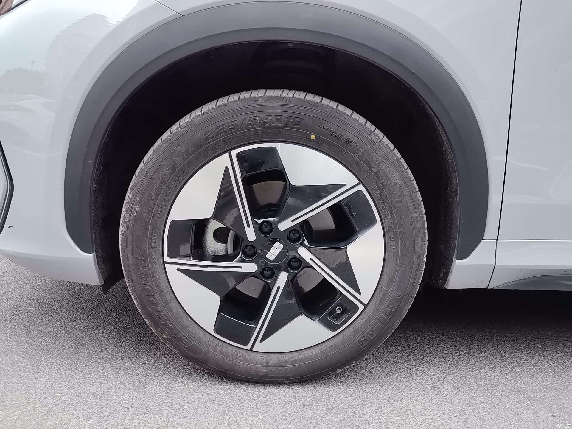 Geely Galaxy E5, 2025 15