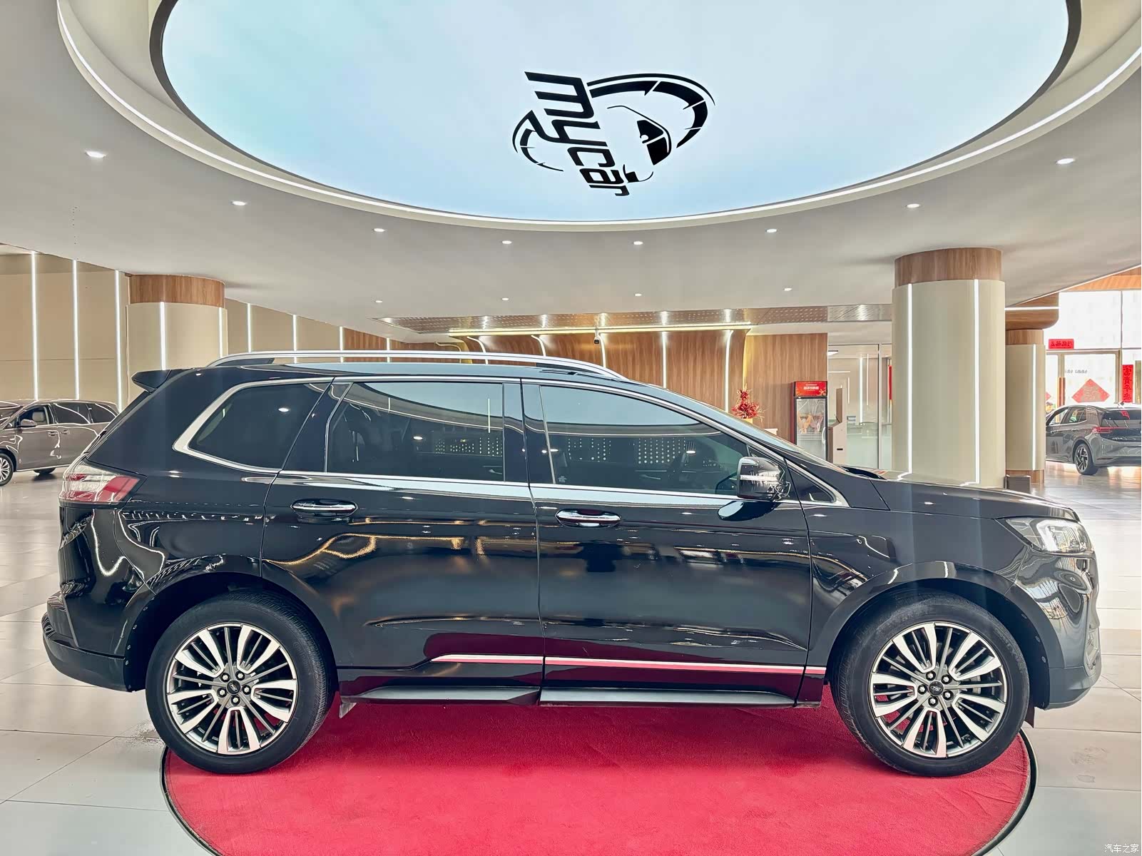 Ford Edge, 2022 4
