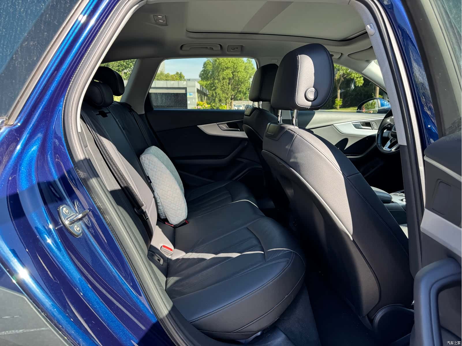 Audi A4, 2018 16