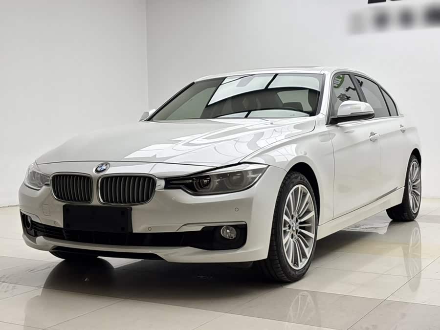 BMW 3 Series 2018, фото 2