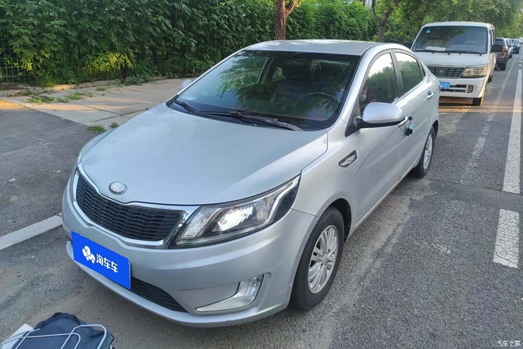 Kia K2, 2013 1