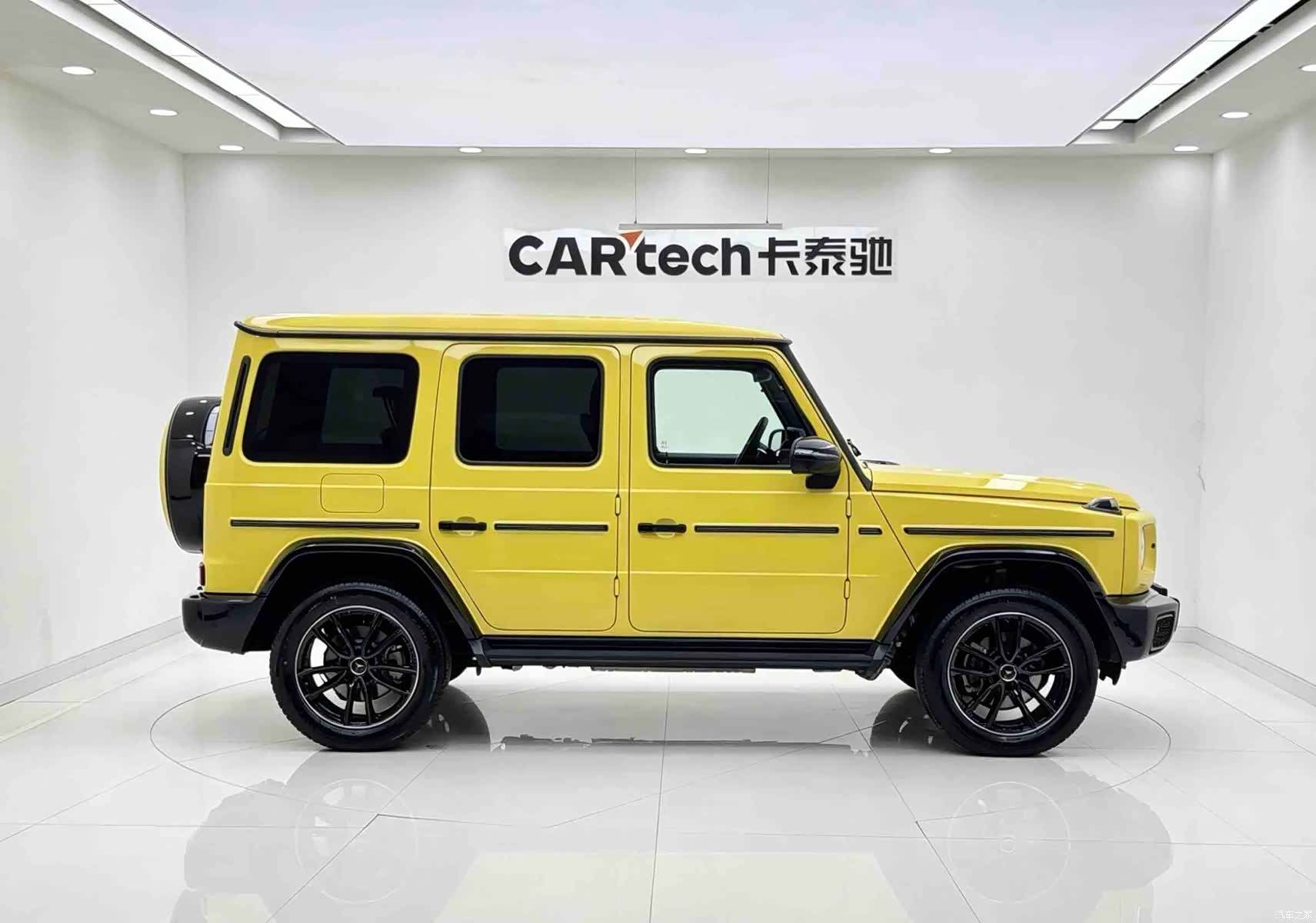Mercedes-Benz G-Class, 2026 6