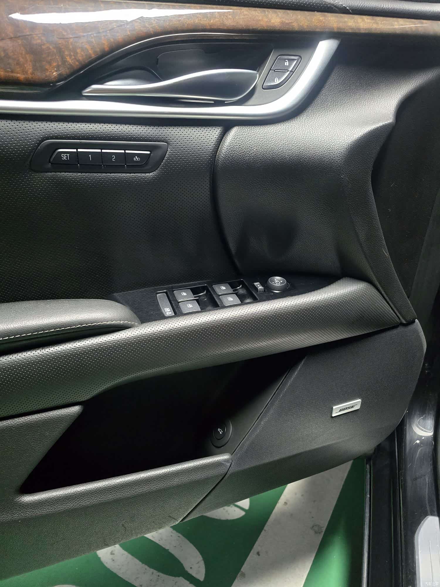 Cadillac XTS, 2013 12
