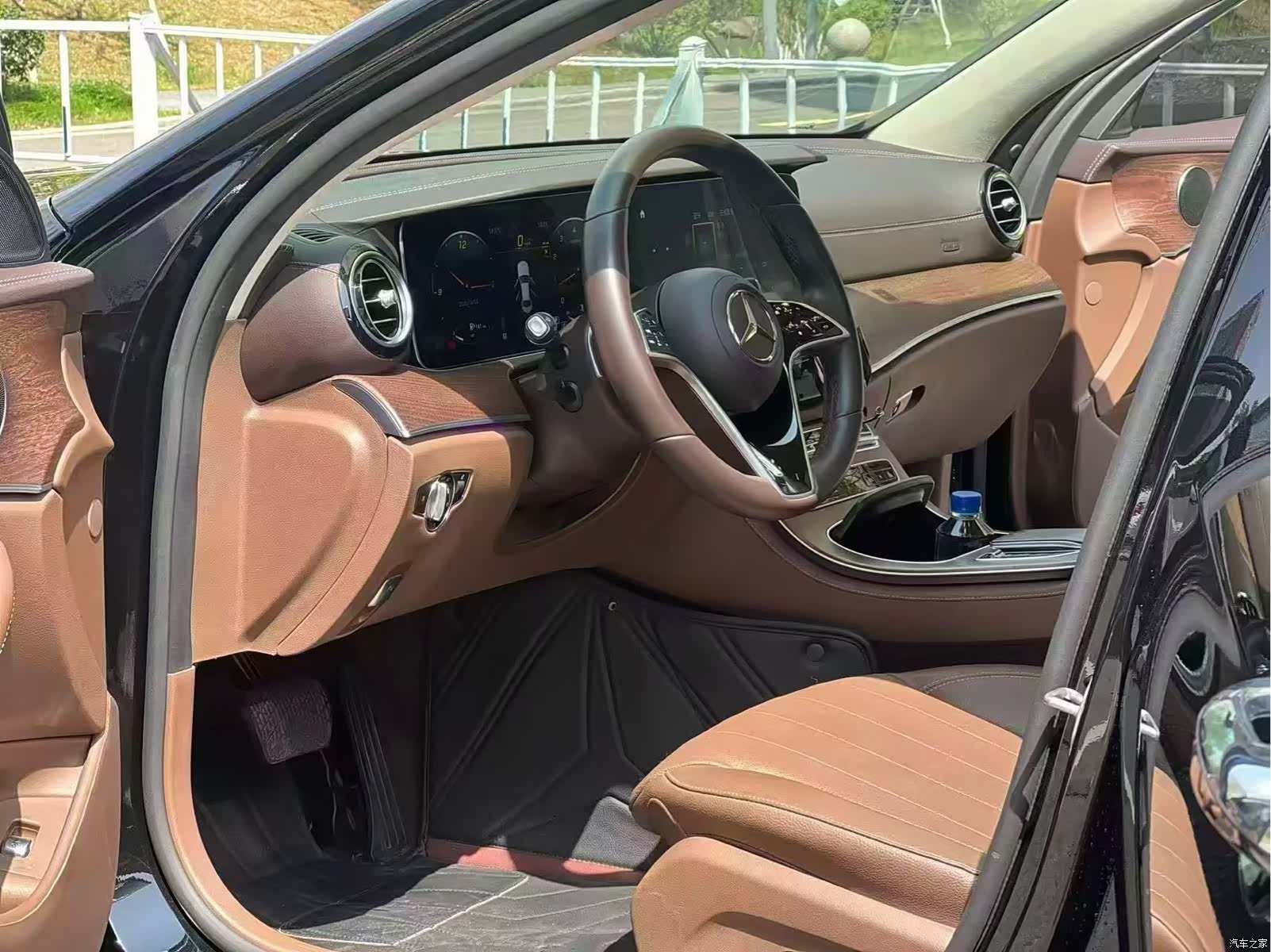 Mercedes-Benz E-Class, 2023 9