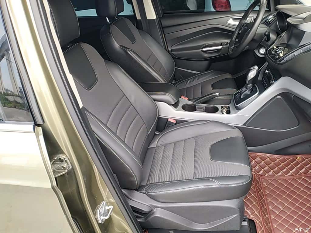 Ford Kuga, 2015 25
