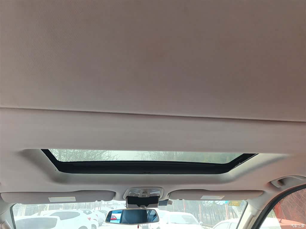 Maxus G10, 2016 9