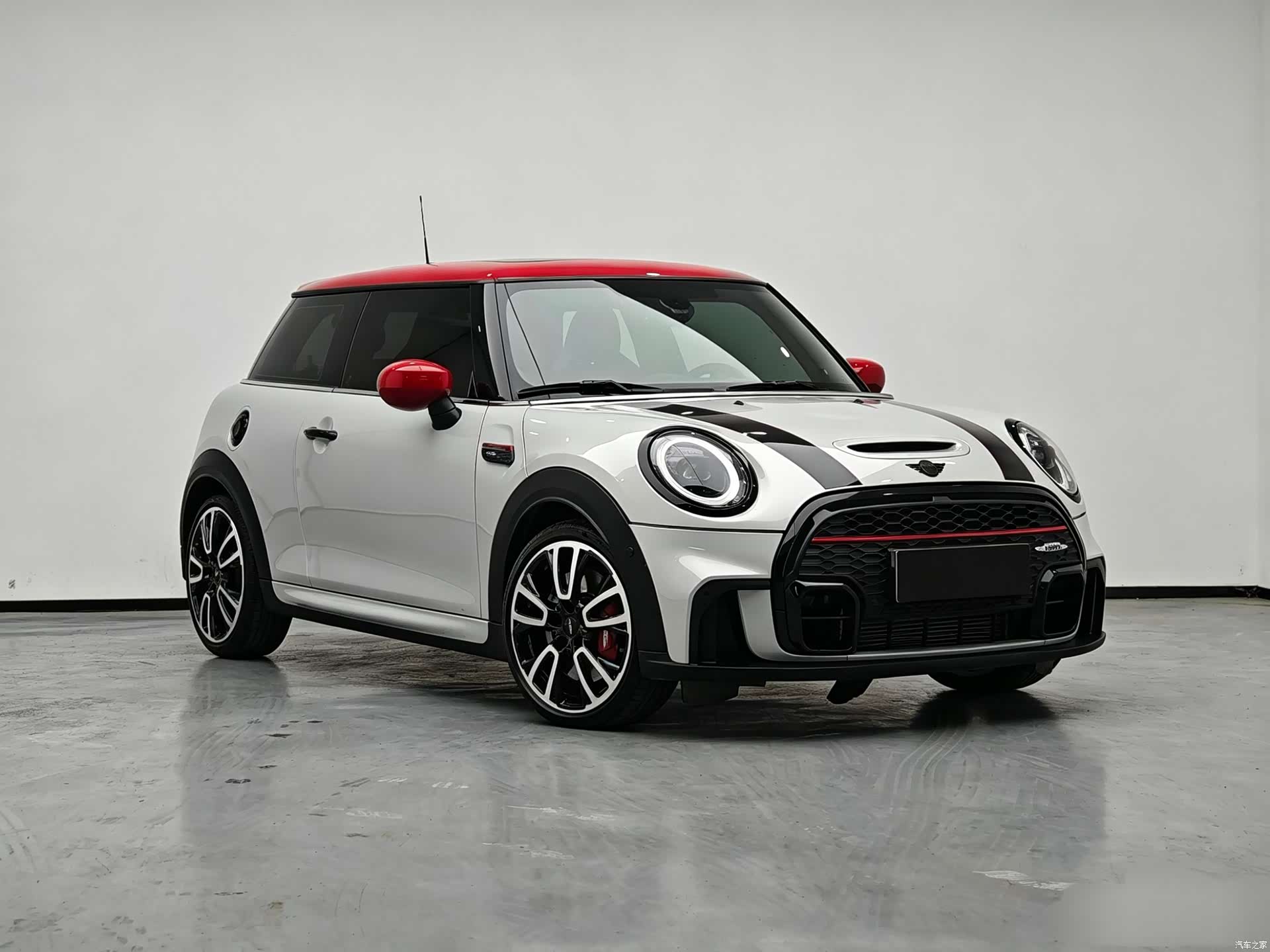Mini Cooper, 2022 2