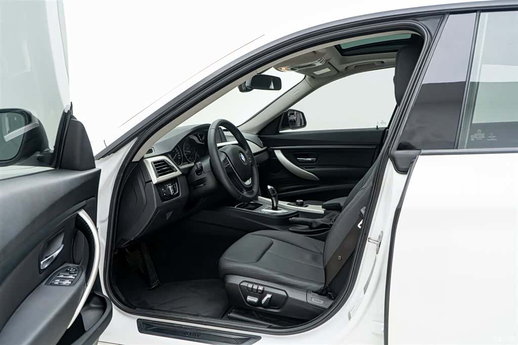 BMW 3 Series, 2017 15