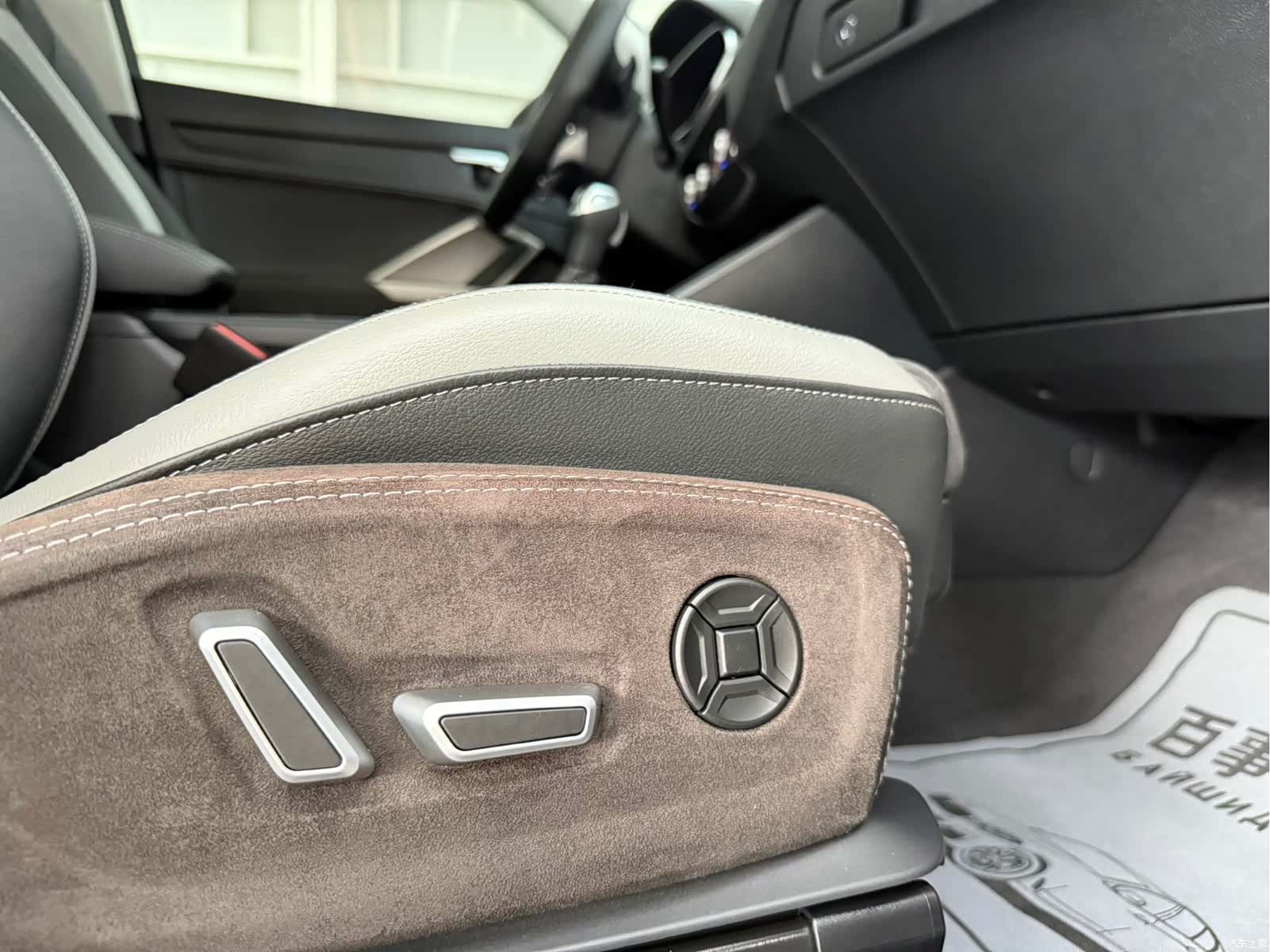 Audi Q3, 2022 18