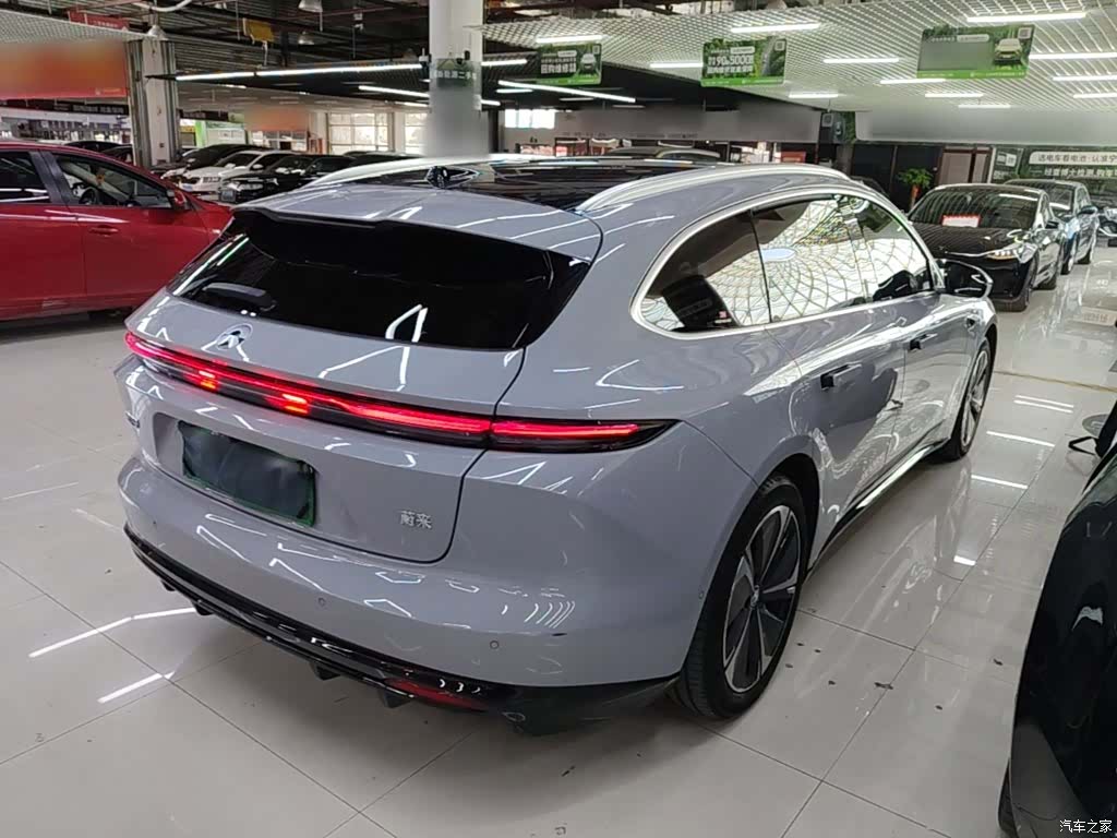 NIO ET5, 2026 все фото