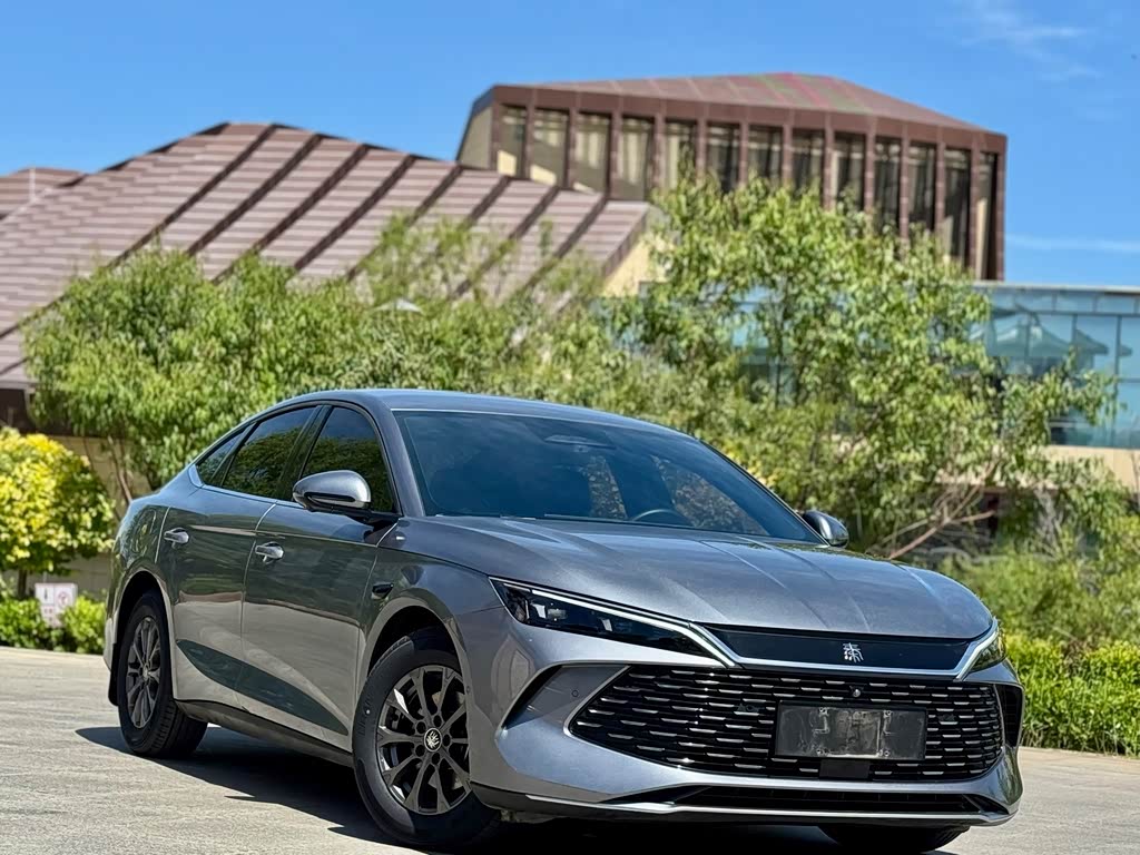 BYD Qin L