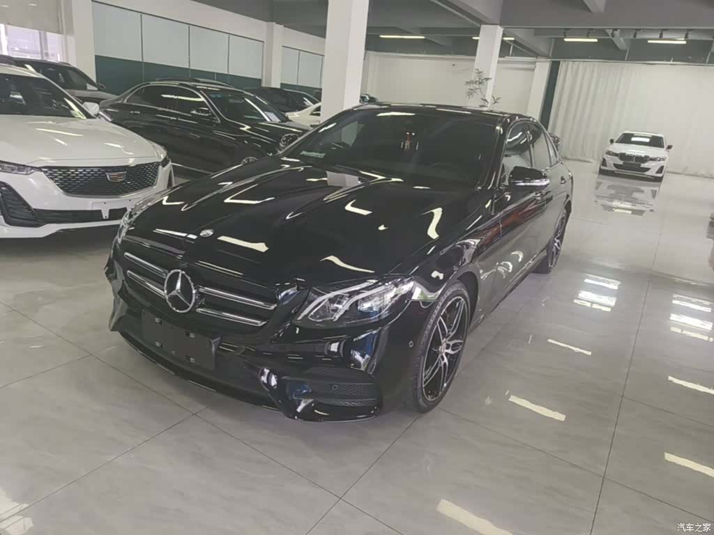 Mercedes-Benz E-Class, 2017 1