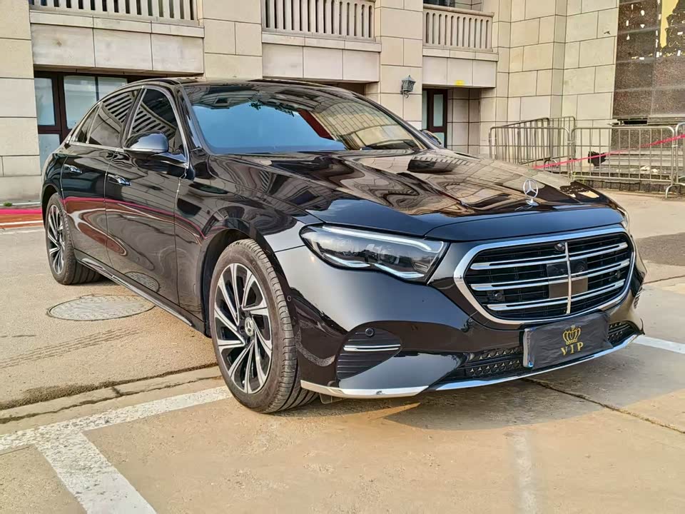 Mercedes-Benz E-class Mercedes-Benz E-class