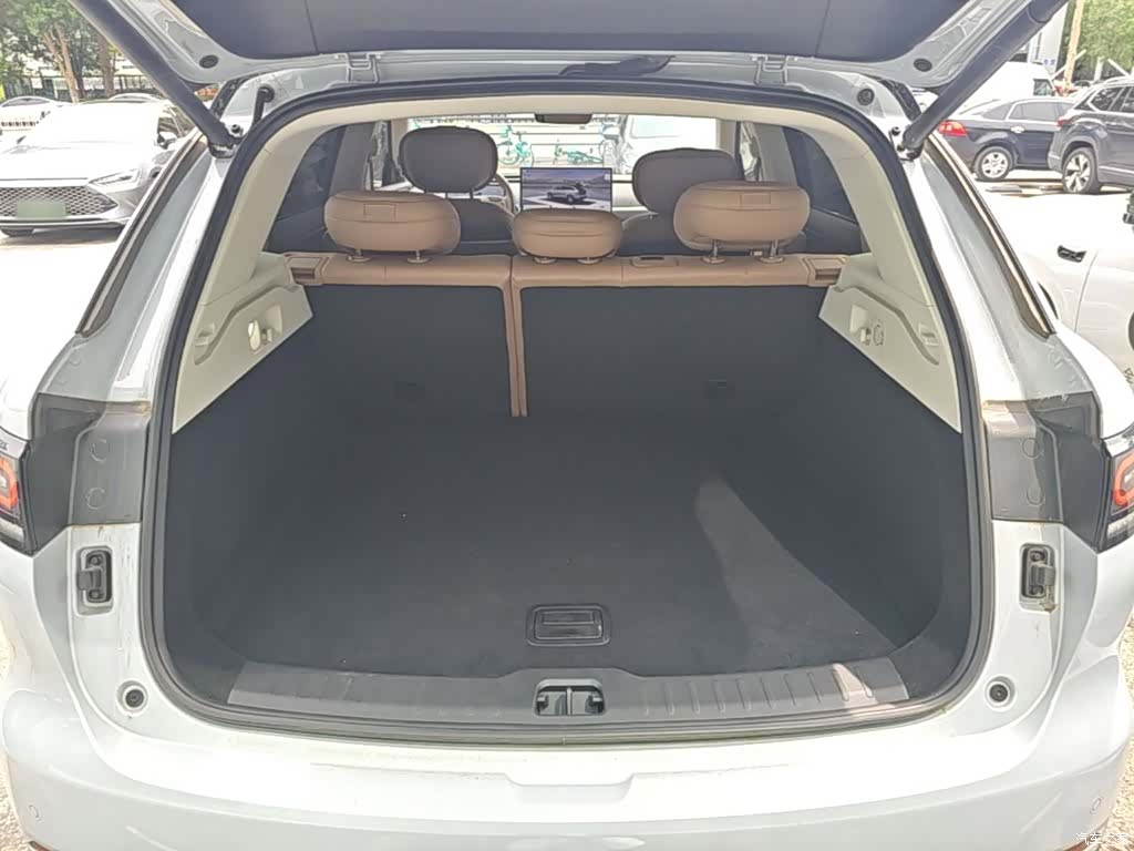Leapmotor C11, 2025 15