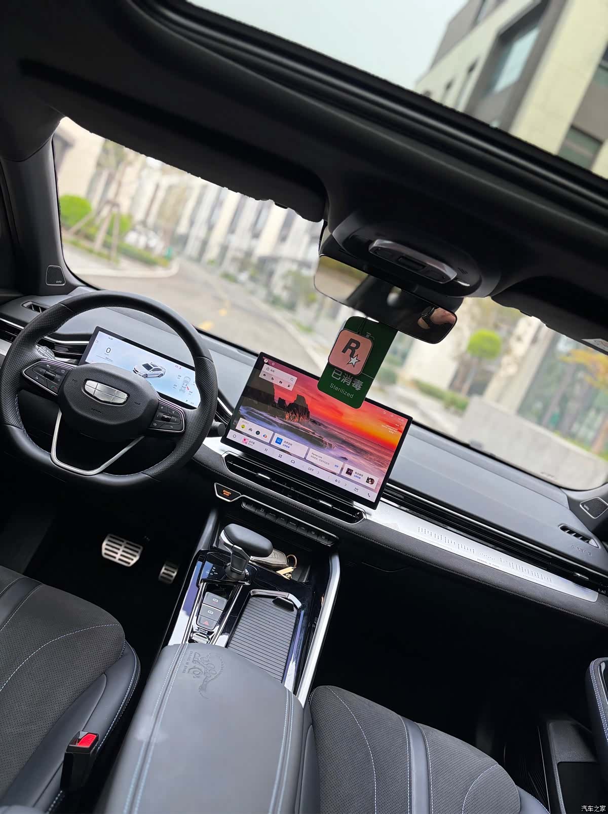Geely Preface, 2025 8