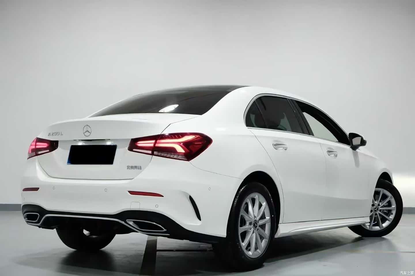 Mercedes-Benz A-Class, 2019 9