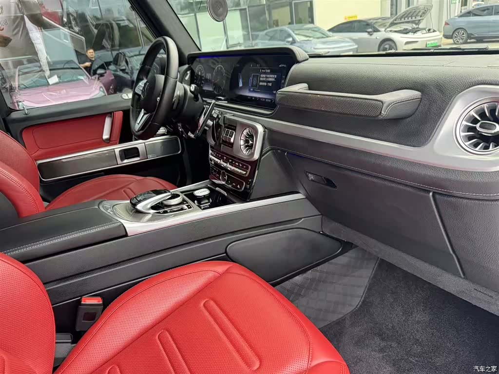 Mercedes-Benz G-Class, 2022 все фото
