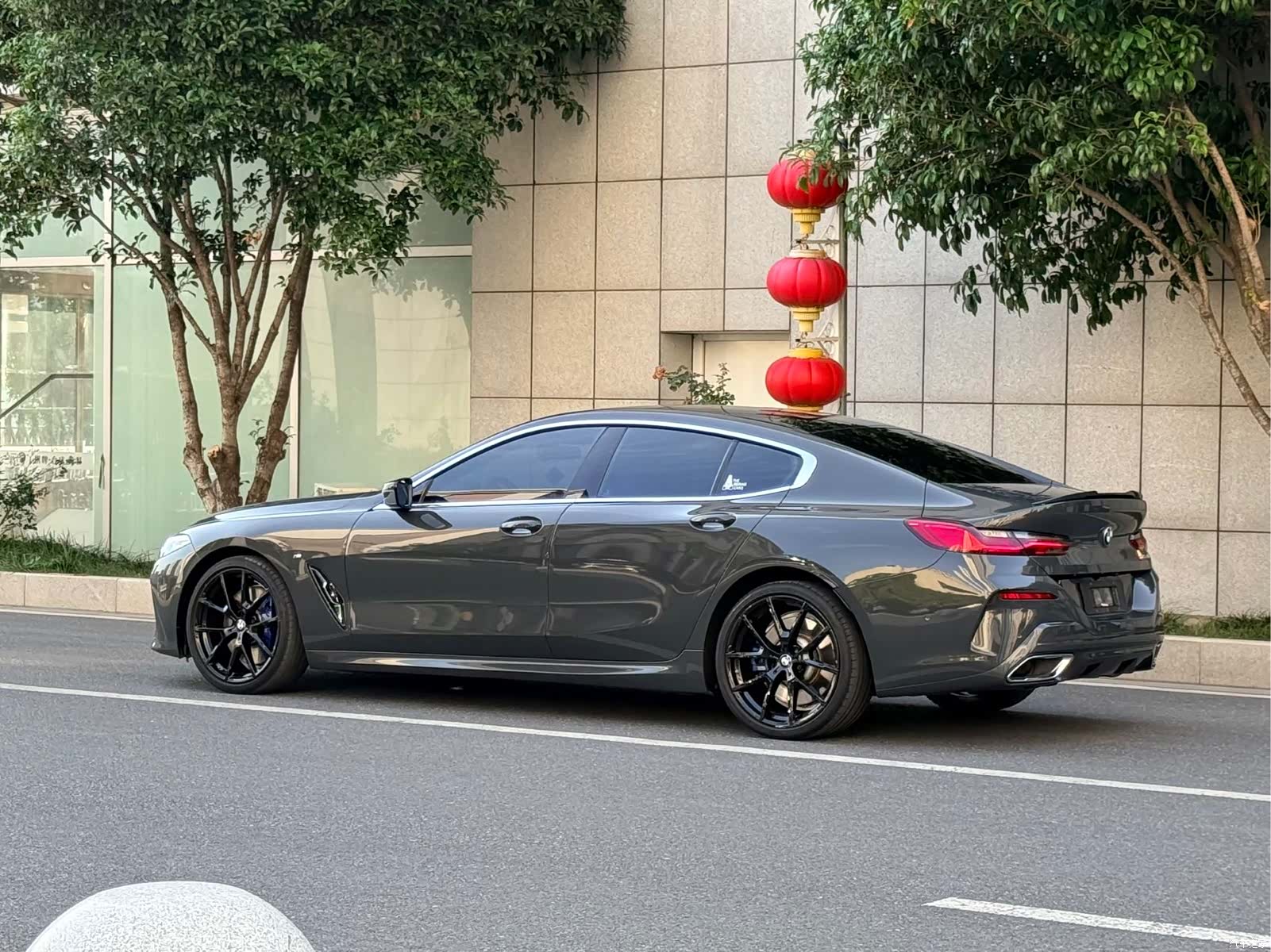 BMW 8 Series, 2022 4