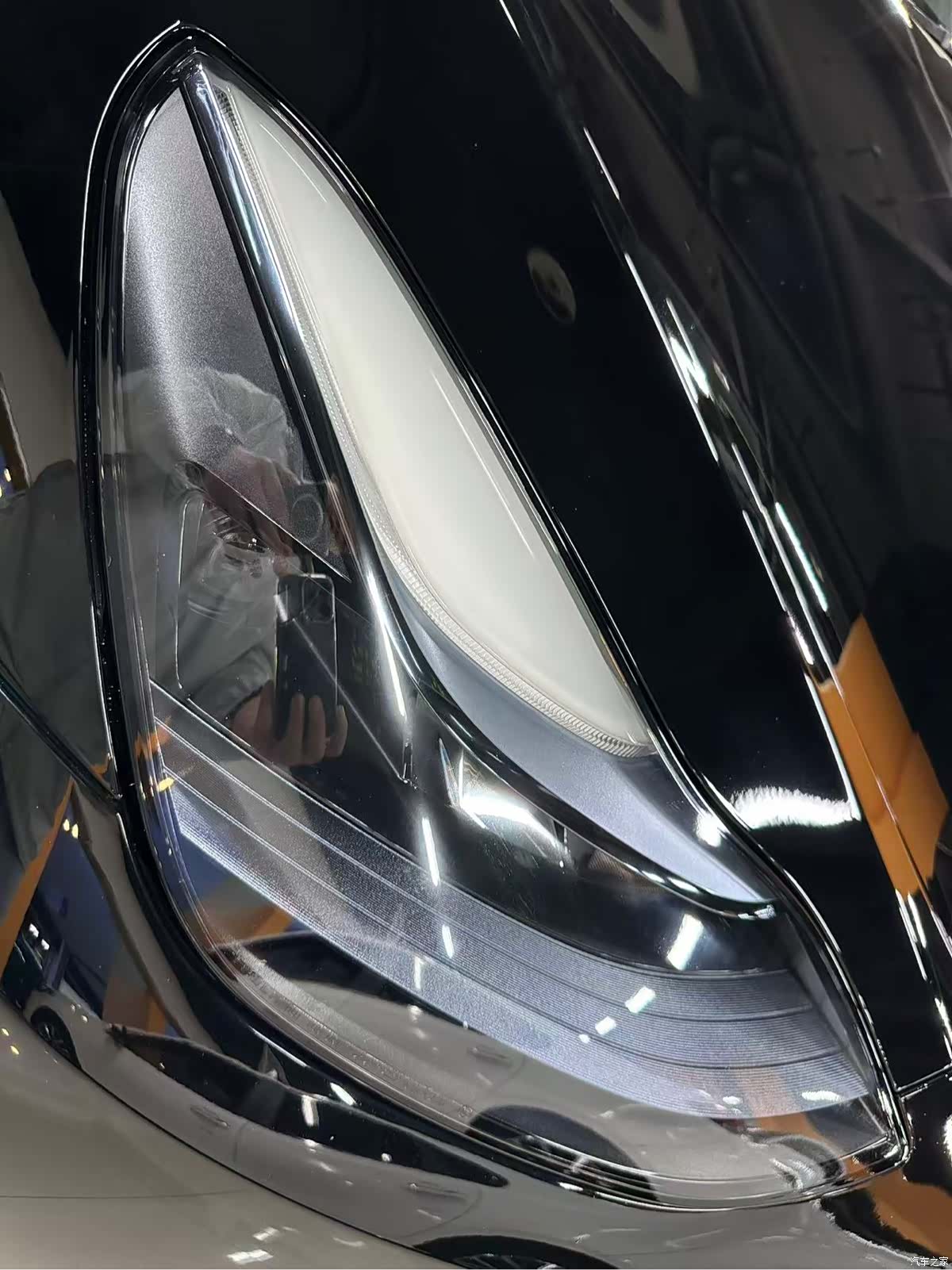 Tesla Model Y, 2023 14