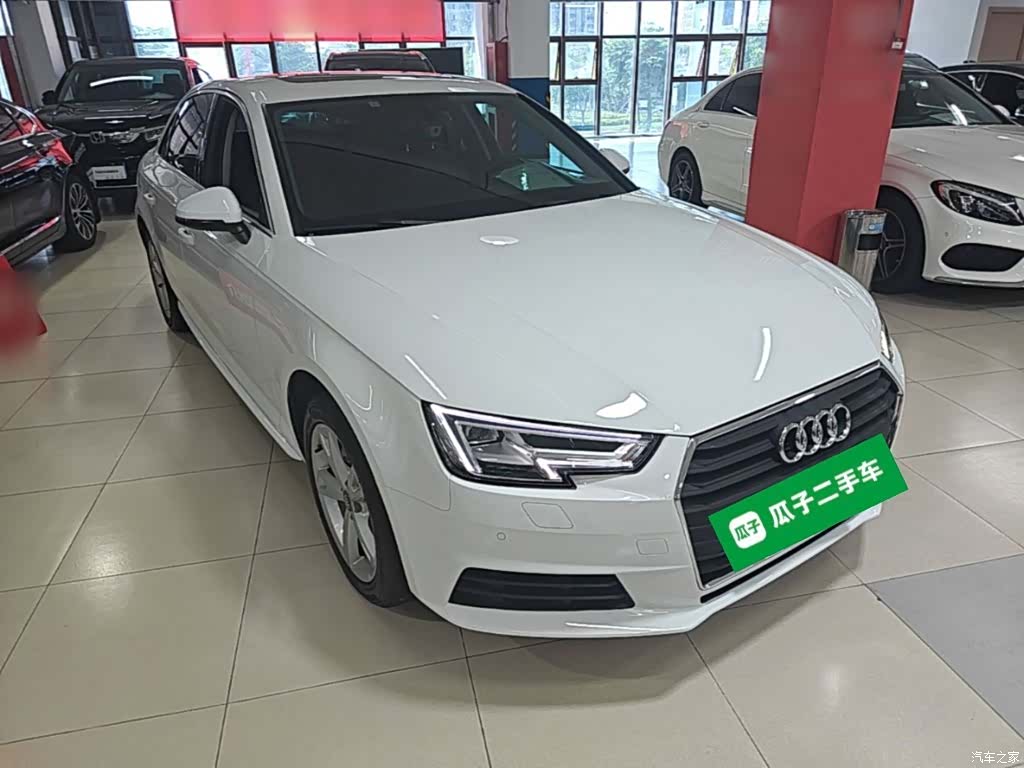 Audi A4L, 2017 4