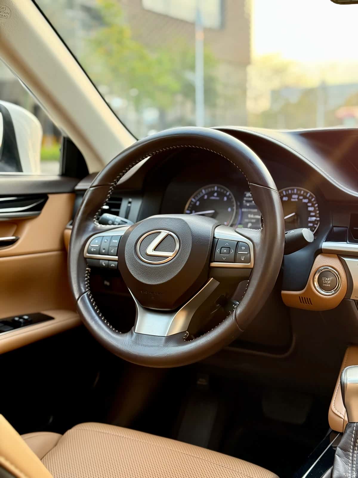 Lexus ES, 2016 22