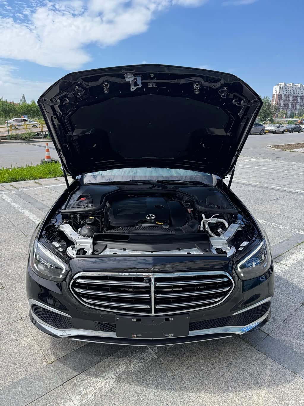 Mercedes-Benz E-Class, 2021 12