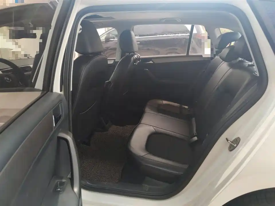 Skoda Xindong